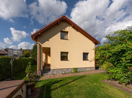 Prodej - dům/vila, 239 m²