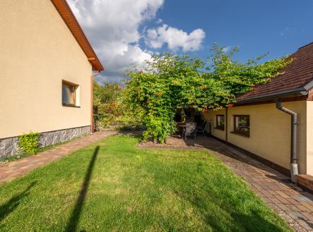 Prodej - dům/vila, 239 m²