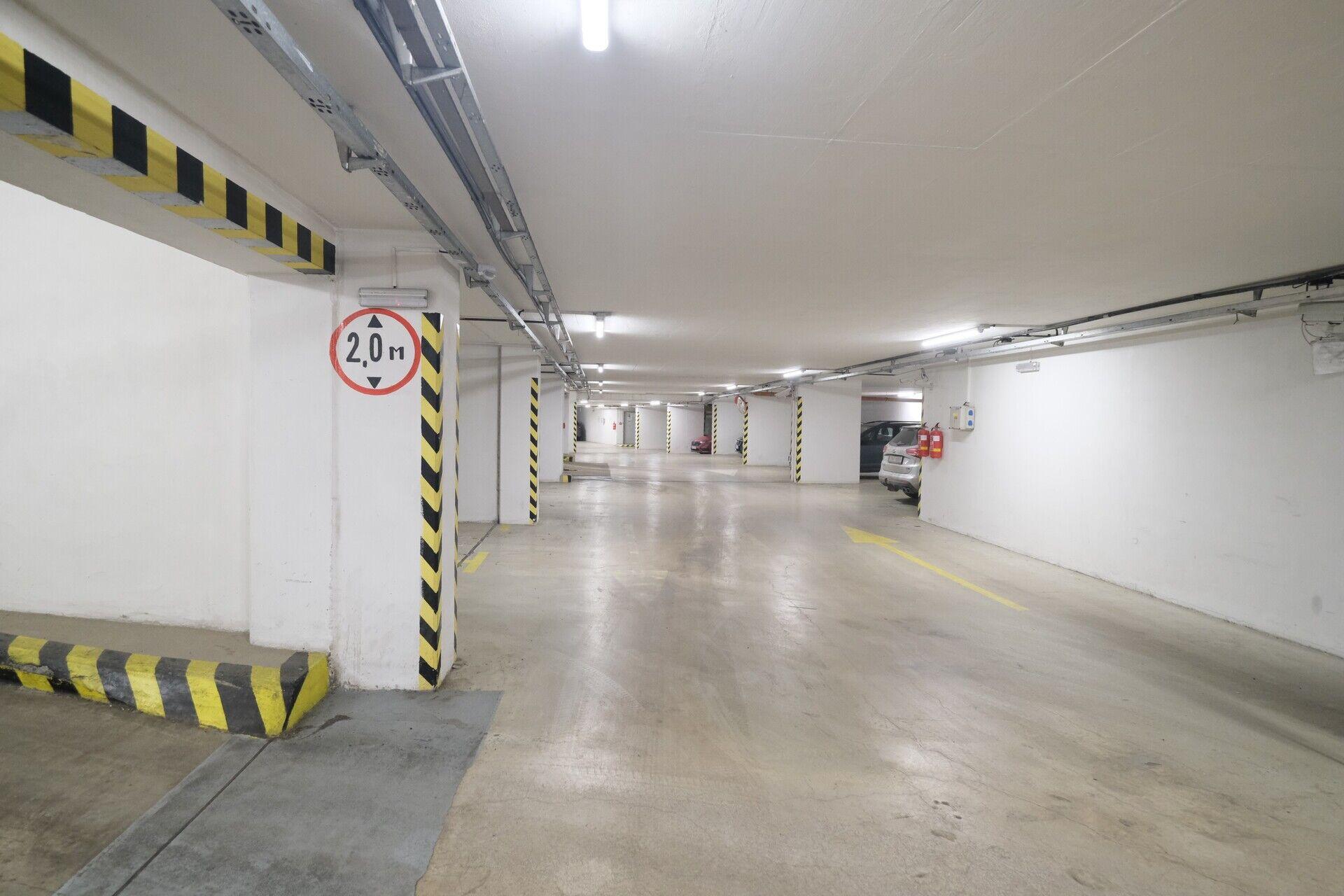 Garážové stání Petržílkova ulice, Praha 5 Stodůlky