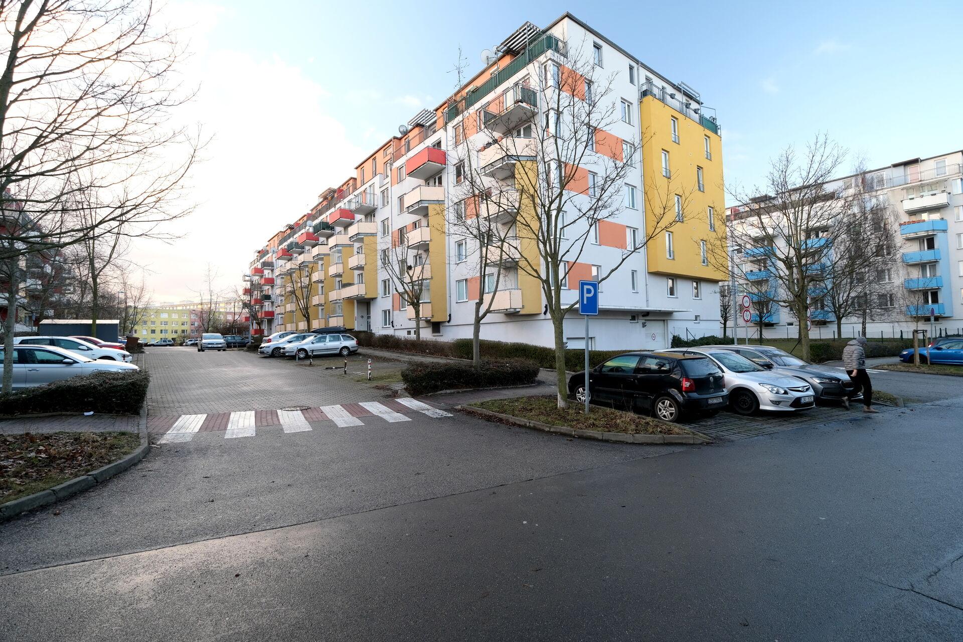 Garážové stání Bechlínská ulice, Praha 9 Letňany