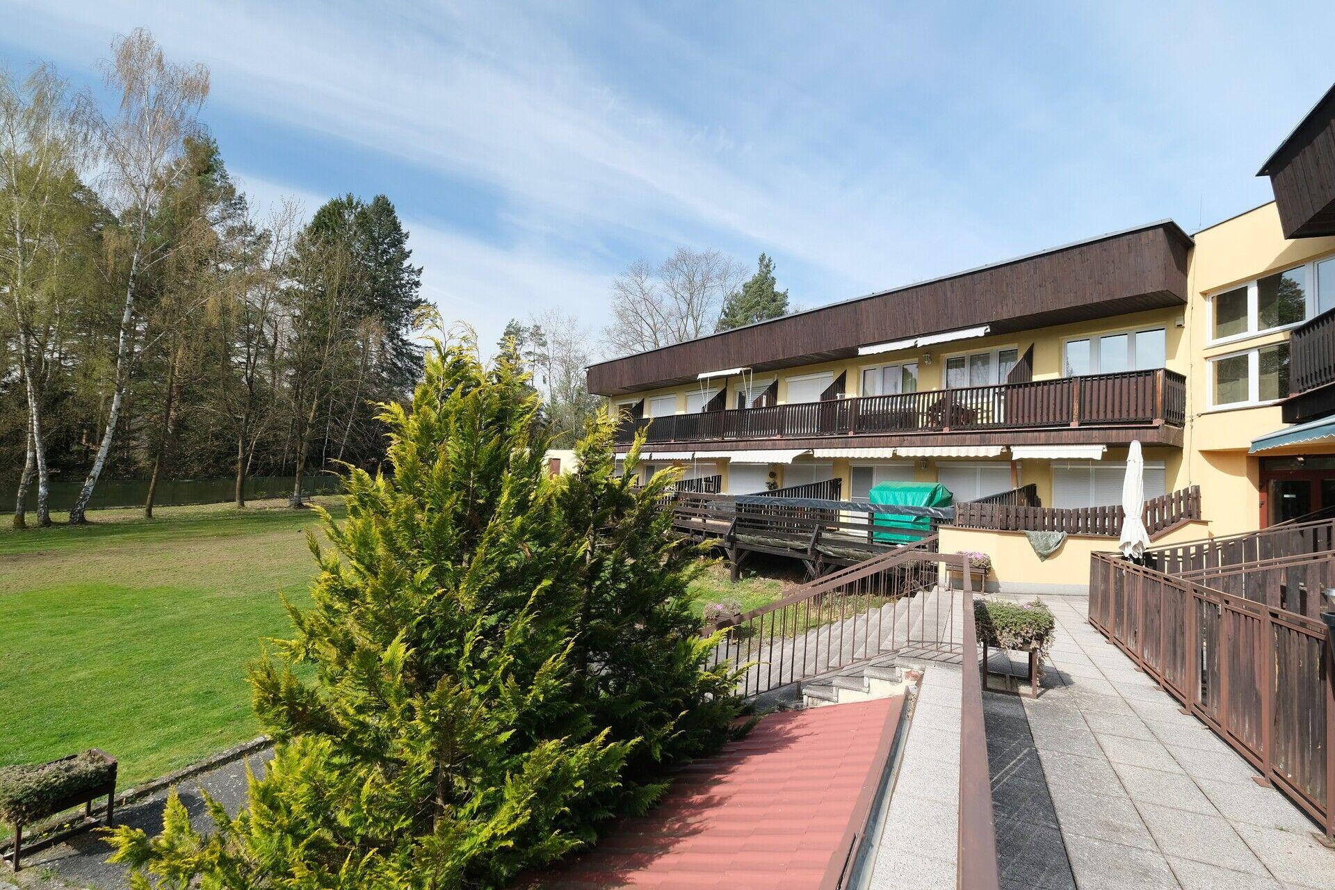 Apartmán 2+kk s balkonem u slapské přehrady - Ždáň