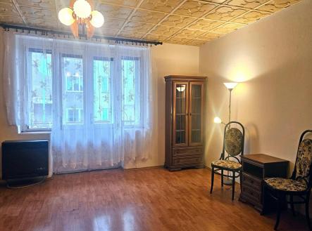 Pronájem bytu, 1+kk, 35 m²
