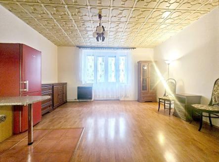 Pronájem bytu, 1+kk, 35 m²