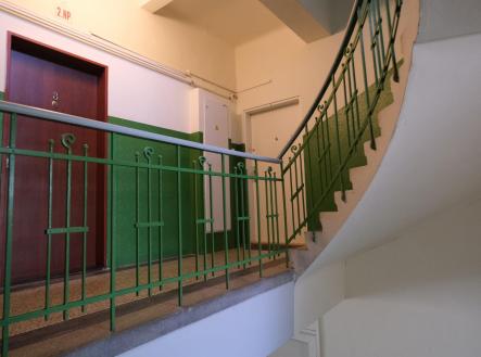 Pronájem bytu, 1+kk, 35 m²