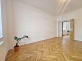 Pronájem kanceláře, 70 m²