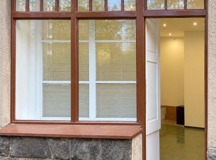 Pronájem obchodní prostory, 20 m²