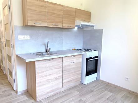 Pronájem bytu, 4+1, 75 m²