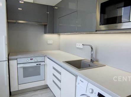 Pronájem bytu, 2+1, 55 m²