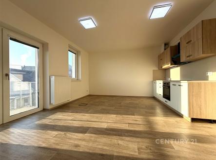 Pronájem bytu, 1+kk, 34 m²