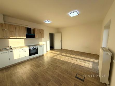 Pronájem bytu, 1+kk, 34 m²