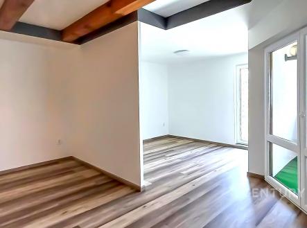 Pronájem bytu, 2+kk, 73 m²