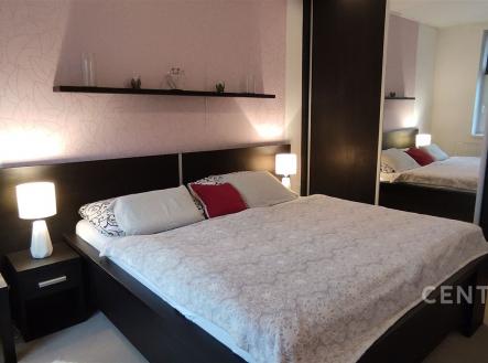 Pronájem domu/vily, 80 m²