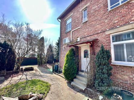 Pronájem domu/vily, 80 m²