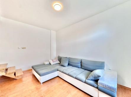 Pronájem domu/vily, 80 m²