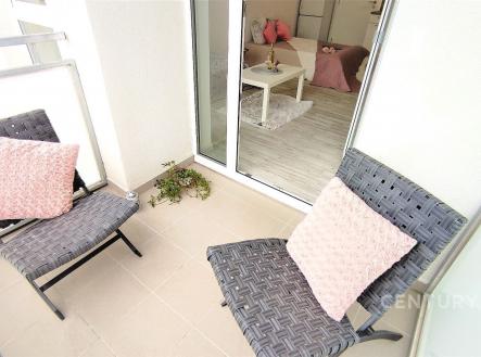 Pronájem bytu, 1+kk, 30 m²