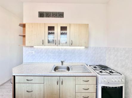 Pronájem bytu, 2+1, 56 m²