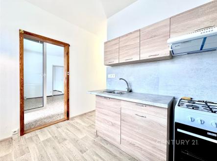 Pronájem bytu, 4+1, 75 m²