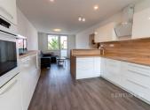 Prodej bytu, 4+kk, 93 m²