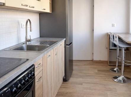 Pronájem bytu, 4+1, 83 m²