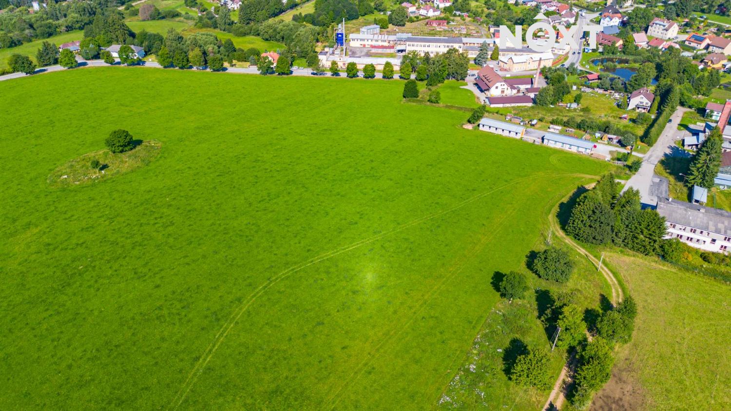 Prodej pozemek Komerční, 12594㎡