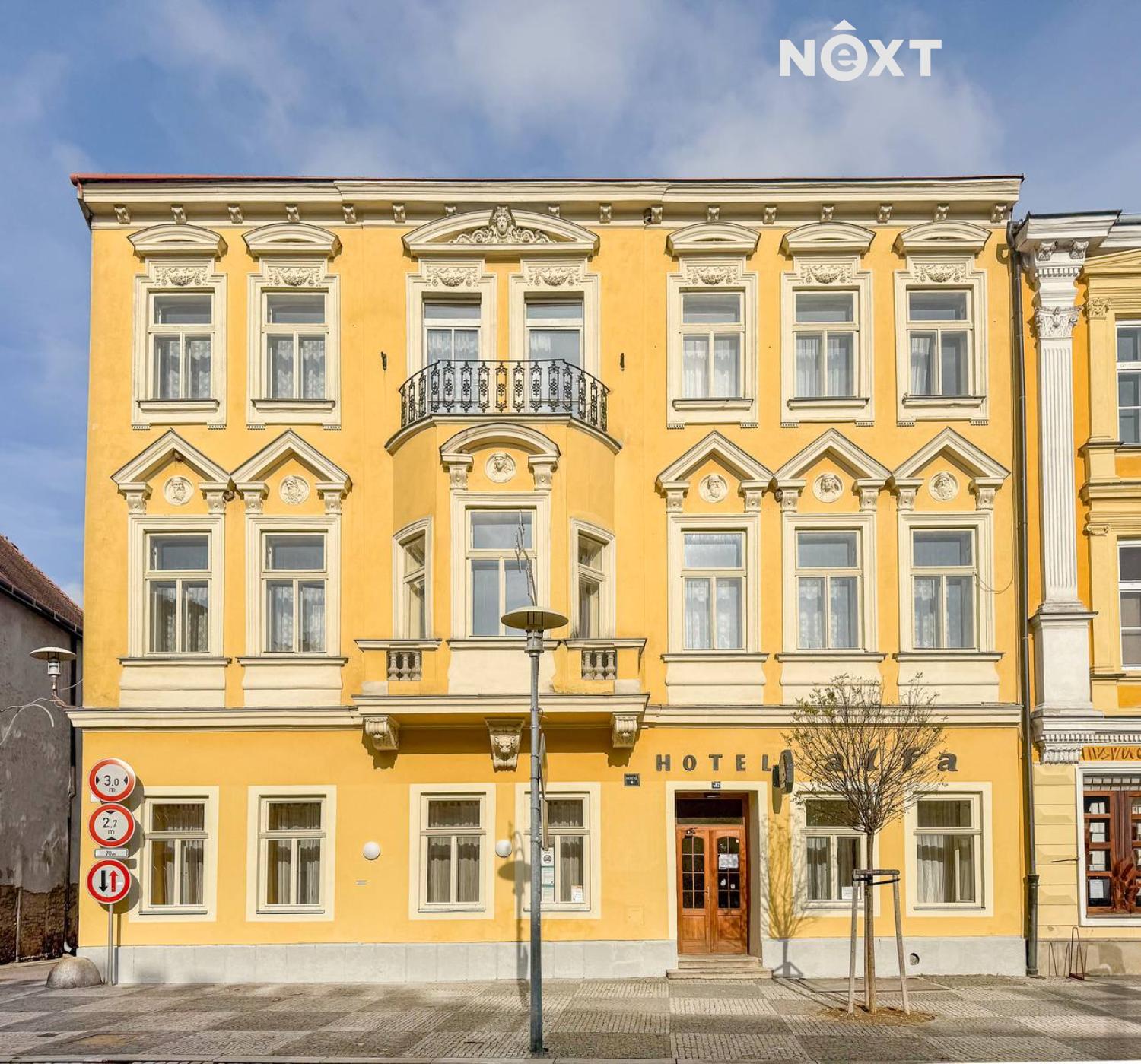 Prodej komerční Činžovní dům, 1 192㎡