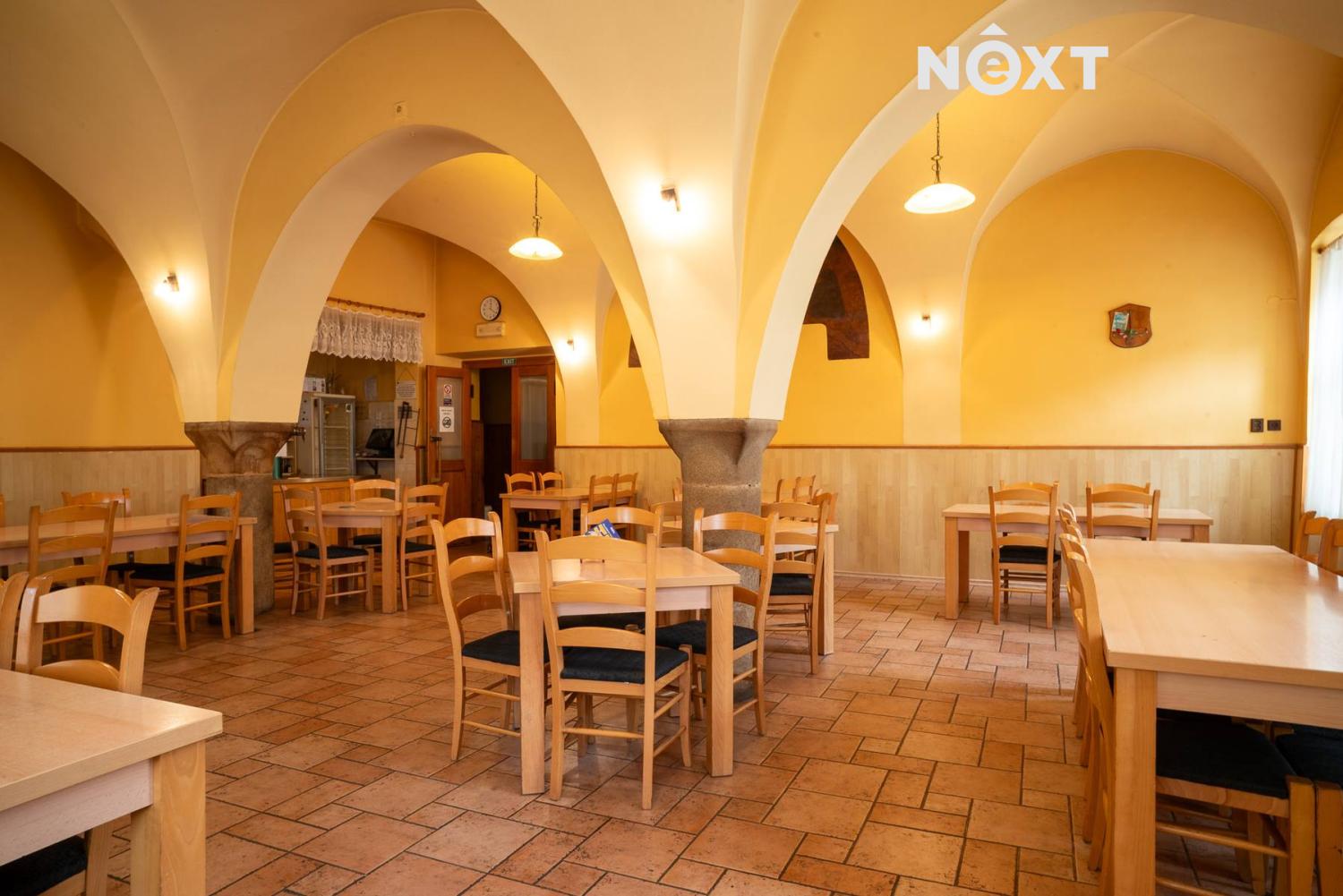 Prodej komerční Činžovní dům, 1 192㎡