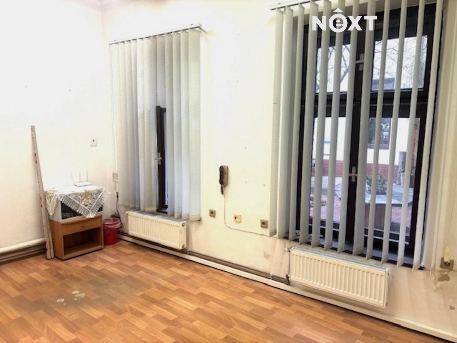 Pronájem komerční Obchodní prostory, 20㎡
