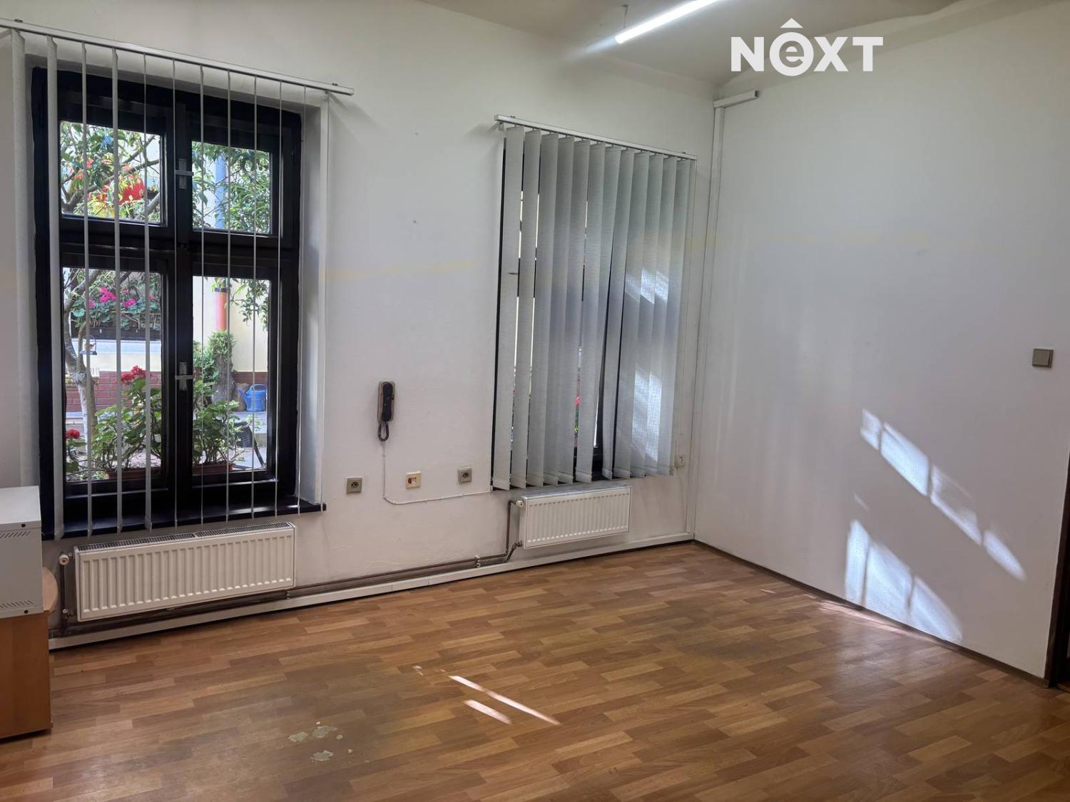 Pronájem komerční Obchodní prostory, 20㎡