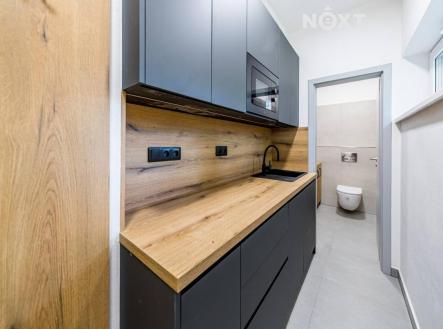Pronájem bytu, 2+kk, 42 m²