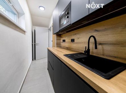 Pronájem bytu, 2+kk, 42 m²