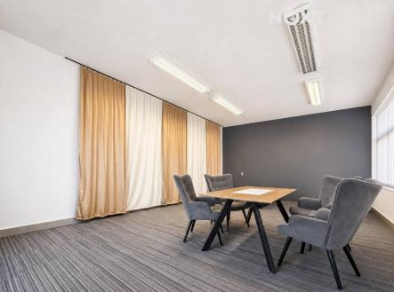 Pronájem komerčního objektu, obchodní centrum, 557 m²