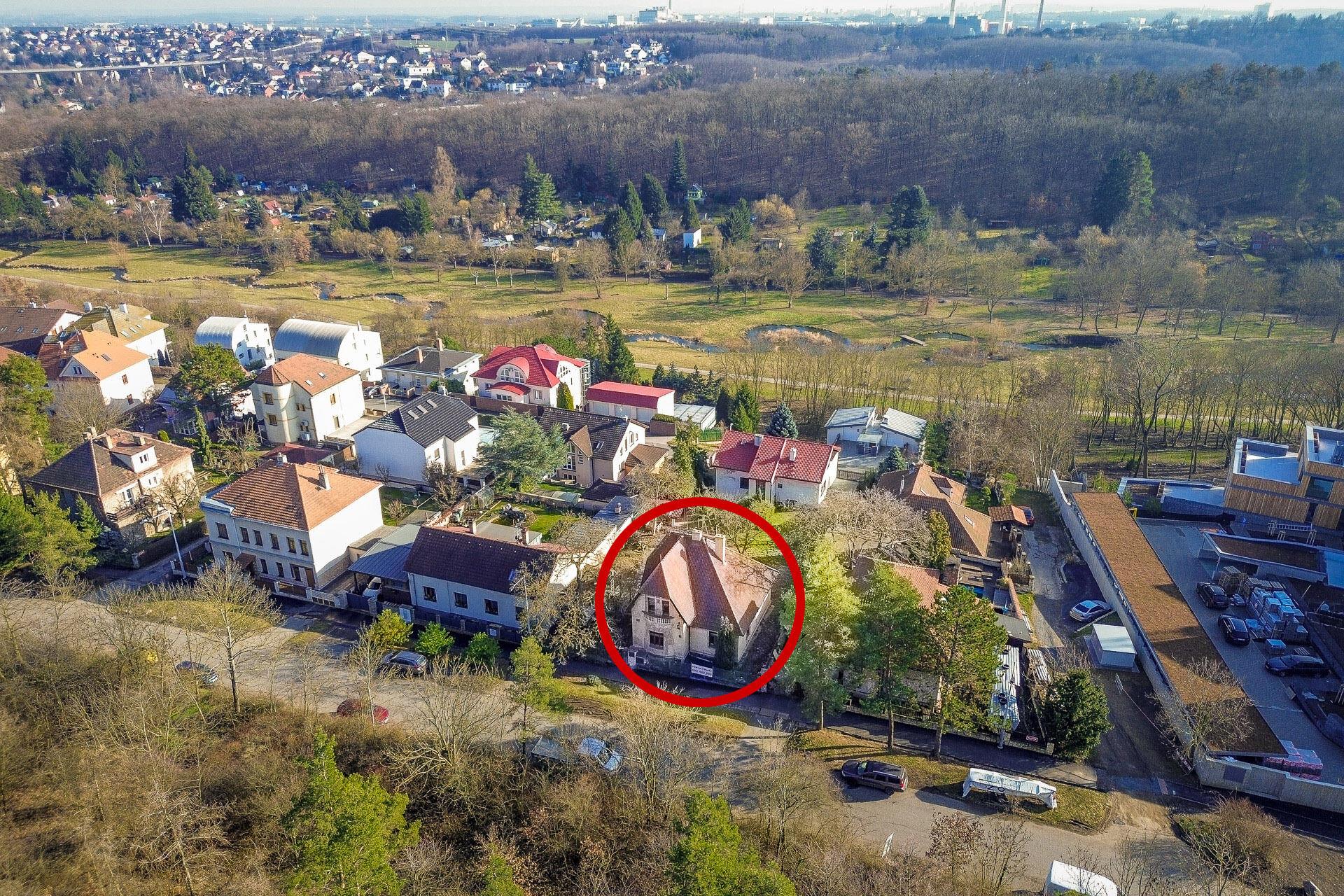 Rodinný dům s krásnou zahradou, Mezitraťová 345/30, Praha 9 Hrdlořezy.