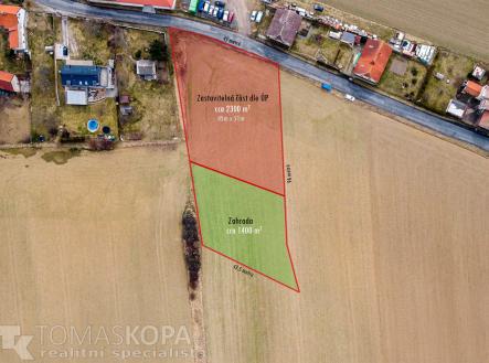 Prodej pozemku pro bydlení, 3 703 m²