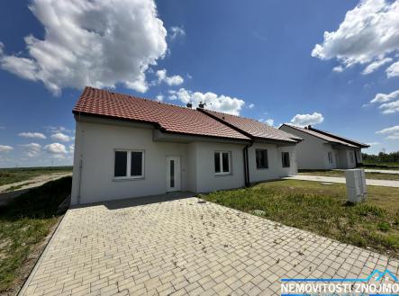 Prodej - dům/vila, 97 m²