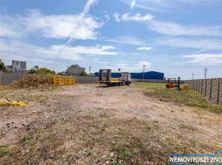 Prodej pozemku pro komerční výstavbu, 1 650 m²