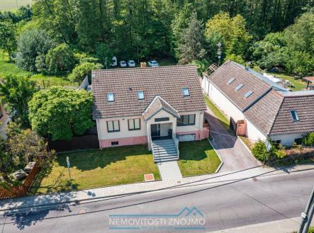 Prodej - penzion, 390 m²