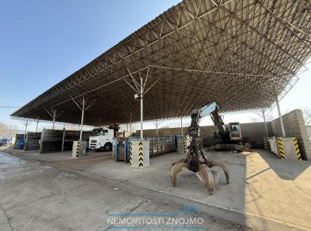 Pronájem komerčního objektu, jiný, 165 m²