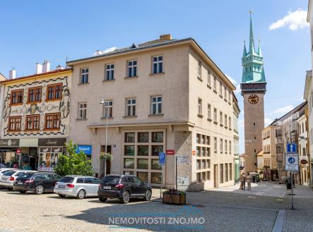 Prodej nájemního domu, 663 m²