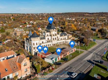 Prodej hotel, 1 550 m²