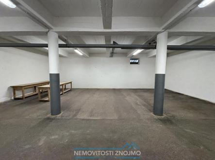 Pronájem skladovací prostor, 100 m²