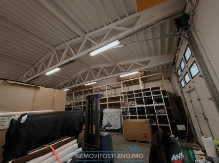 Pronájem výrobní prostor, 496 m²