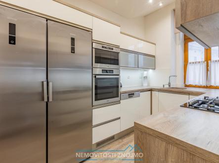 Prodej bytu, 4+1, 130 m²