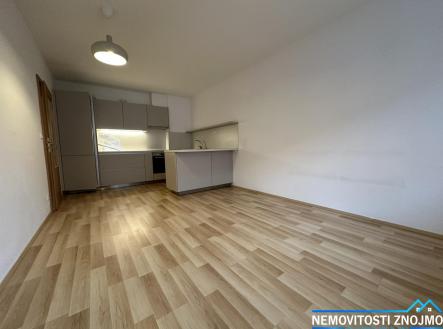 Pronájem bytu, 2+kk, 39 m²