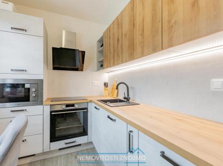 Prodej bytu, 3+1, 65 m²