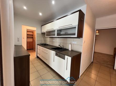 Pronájem bytu, 3+1, 72 m²