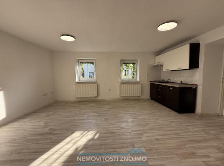 Pronájem kanceláře, 35 m²