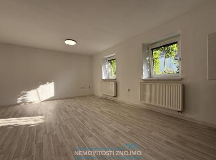 Pronájem kanceláře, 35 m²