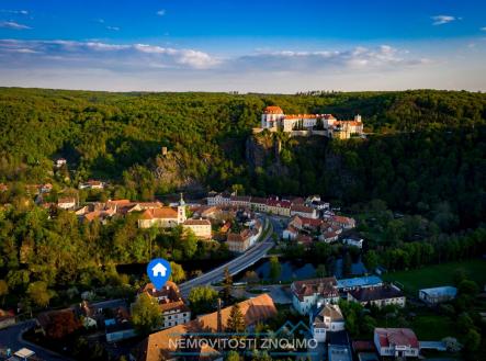 Prodej nájemního domu, 911 m²