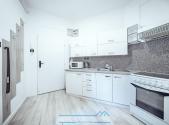 Pronájem bytu, 1+1, 44 m²