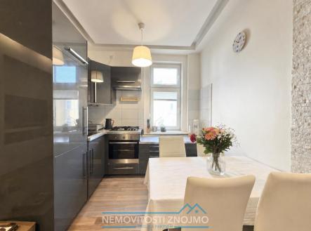 Pronájem bytu, 2+kk, 49 m²